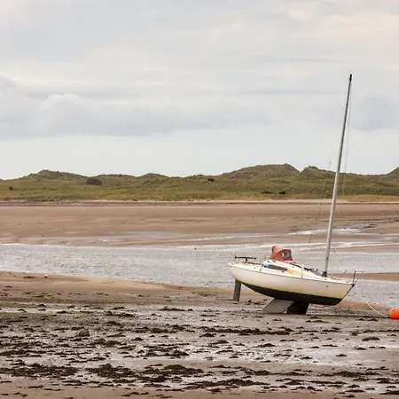 The At Otel Ravenglass